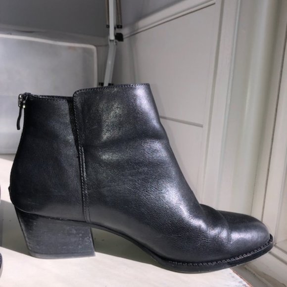 Antonio Melani Bootie Black Leather - Picture 4 of 11